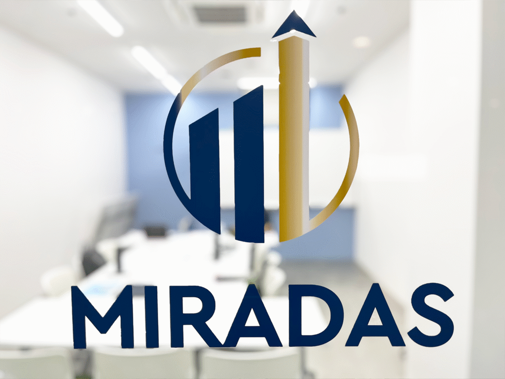 ファイナンシャルスクールMIRADAS(ミラダス)名古屋本山校の校舎入り口画像